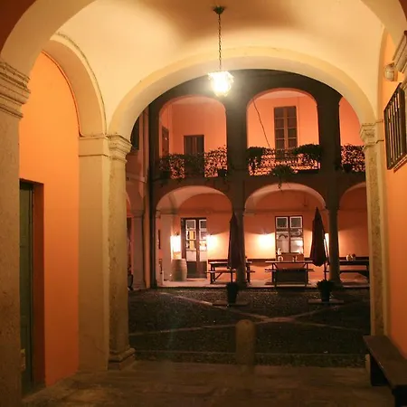 Archi E Colonne Gasthuis Verbania