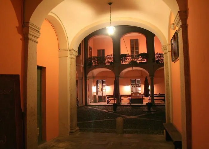 Archi E Colonne Guest house Verbania