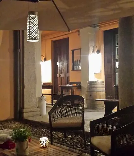 Archi E Colonne ורבאניה